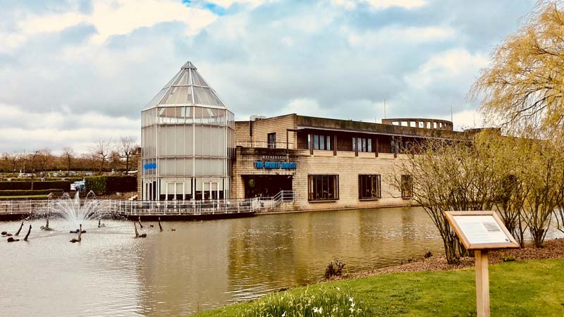 The White House Stockley Park