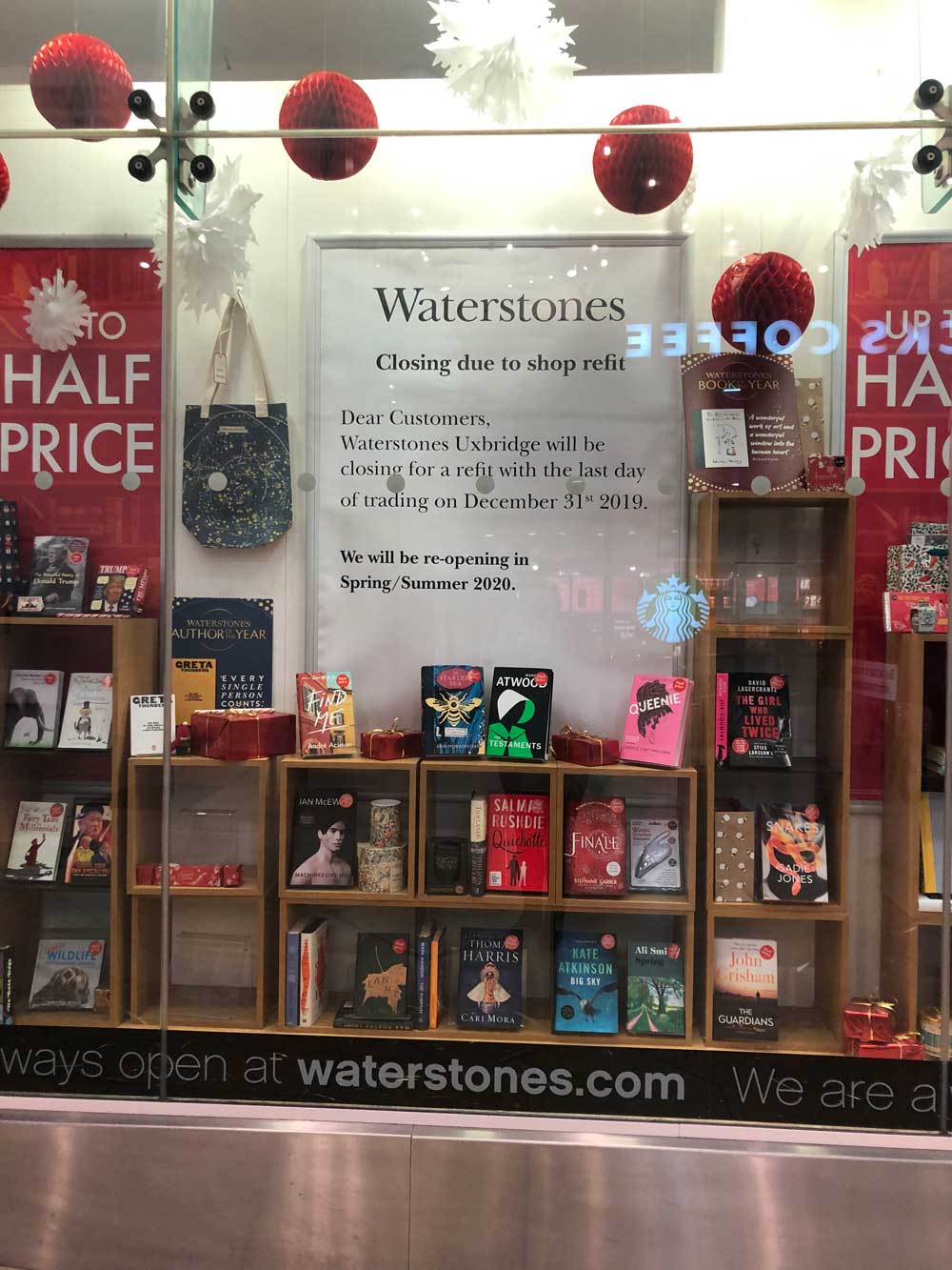 Waterstones closing sign